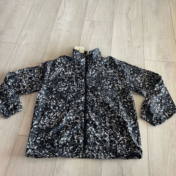 Fabletics Jackets & Blazers - Fabletics Oversized Flyweight Windbreaker size M